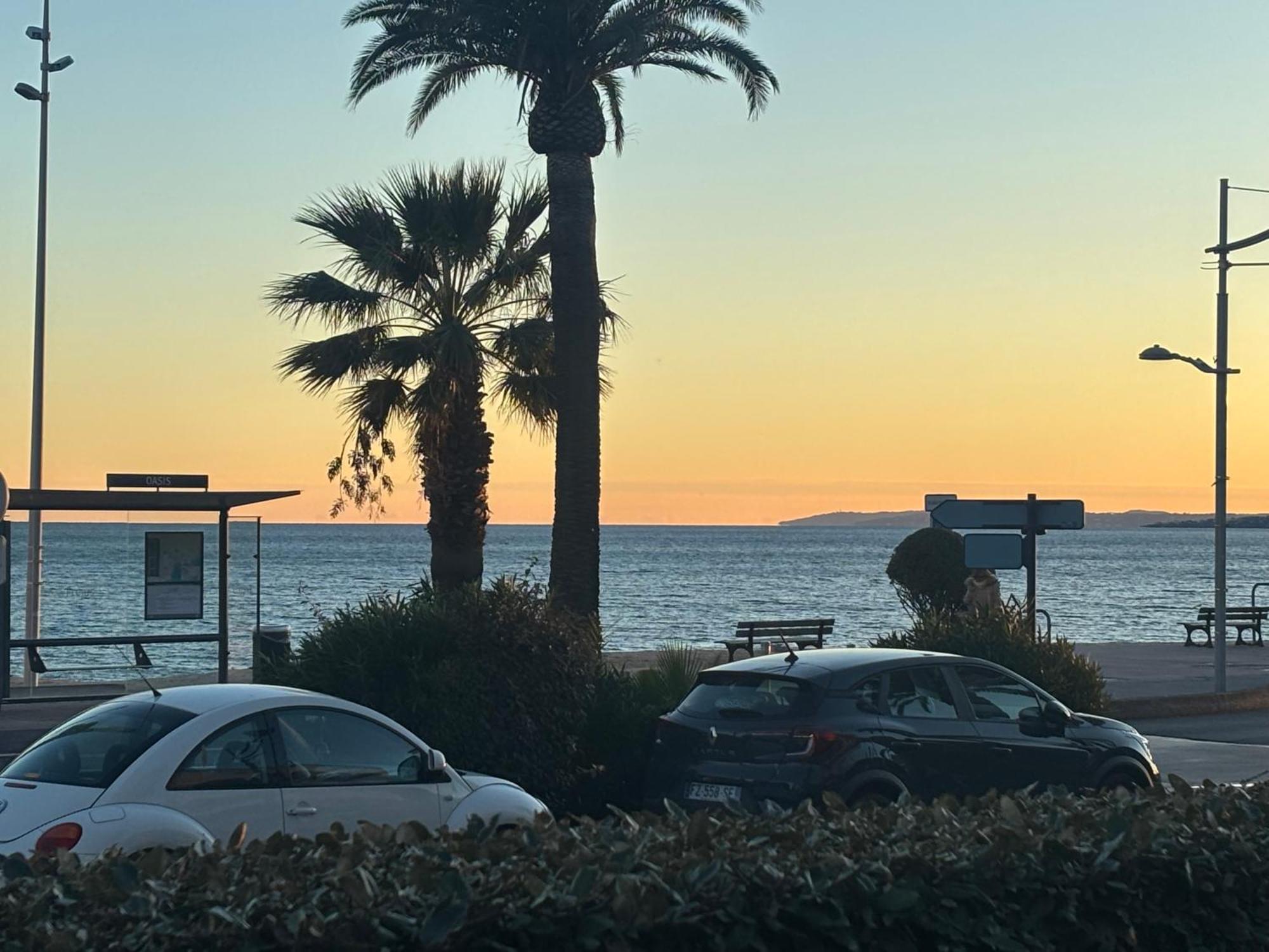 En Front De * Fréjus